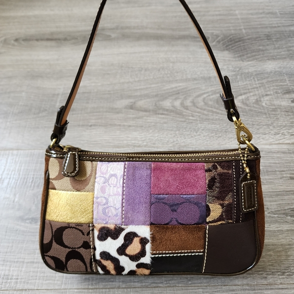 Coach Y2k Limited Holiday Patchwork Demi Pochette - Picture 1 of 15